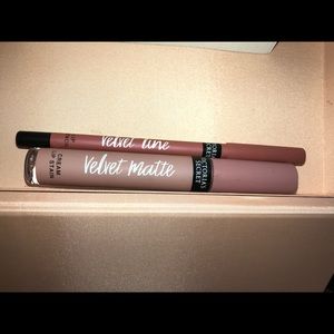 🔥SOLD🔥Victoria’s Secret lipstick and lip liner